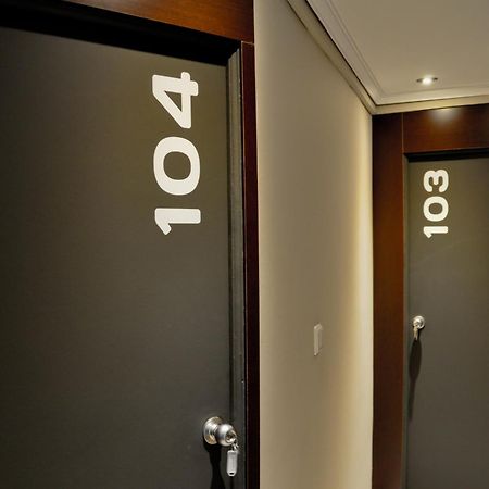 אורנסה Hostal La Rotonda מראה חיצוני תמונה