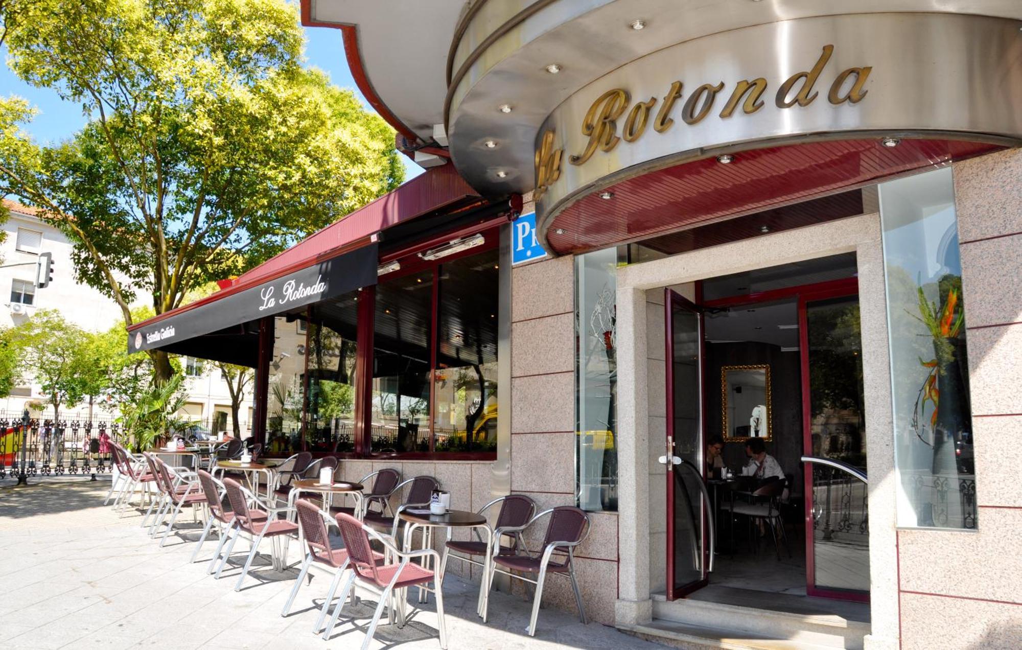 אורנסה Hostal La Rotonda מראה חיצוני תמונה