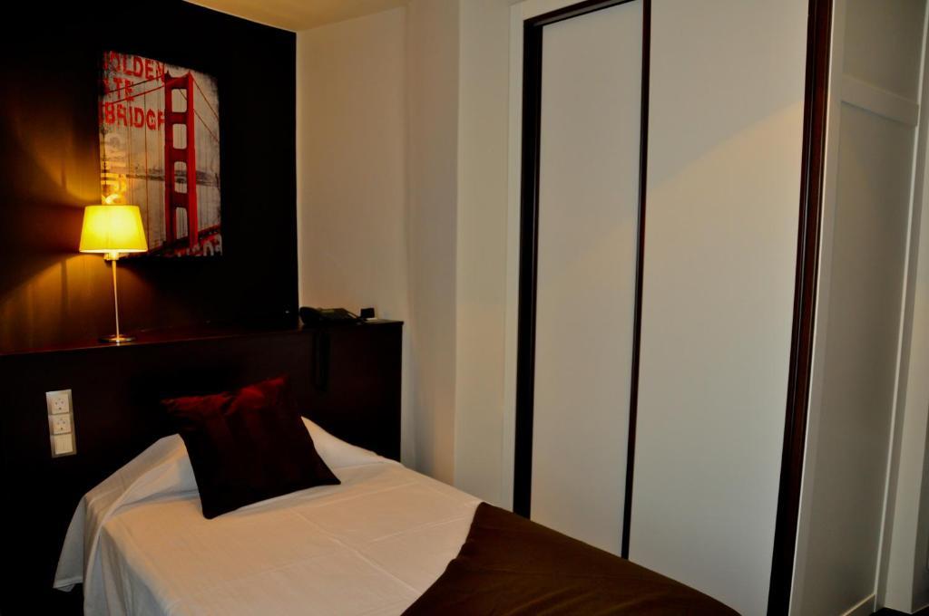 אורנסה Hostal La Rotonda חדר תמונה